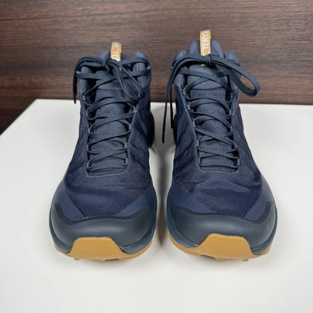 Arc'teryx Aerios FL Mid Gore-Tex Hiking Trial Boots Shoes - US 9 - Blue/ Gum